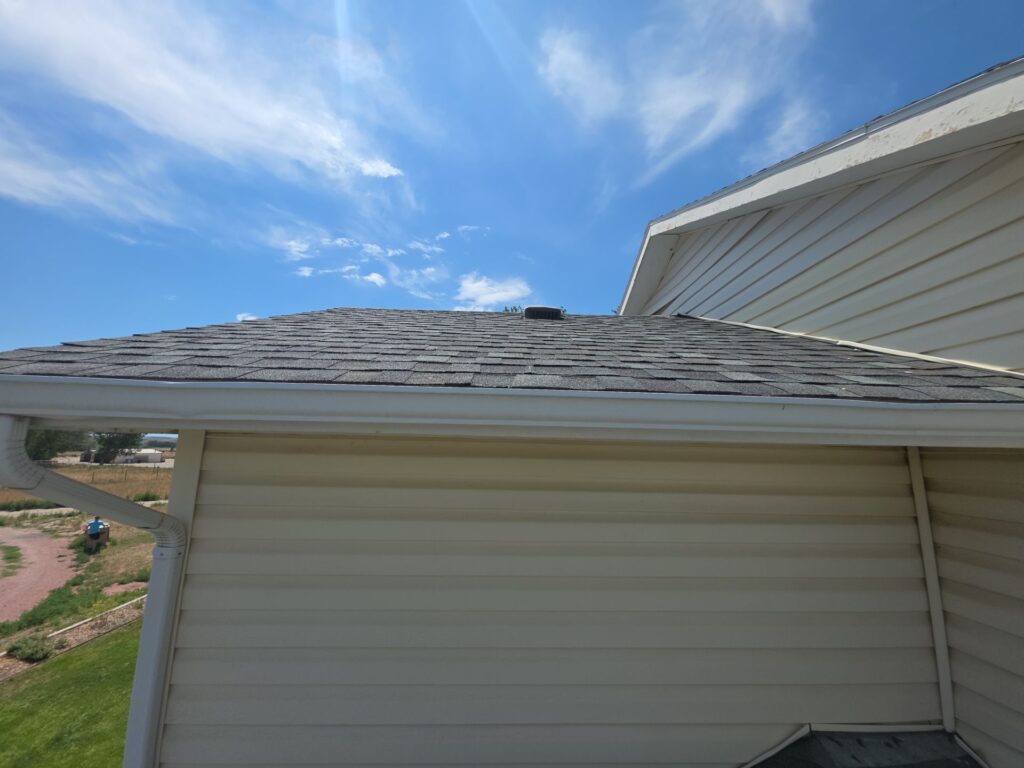 Emergency Leak Patching Roof Services in Dallas, Texas