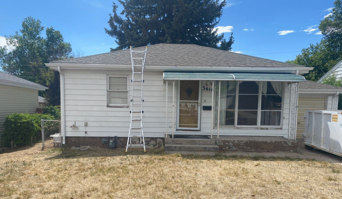 Cost to Replace a Roof on a 2200 Square Foot