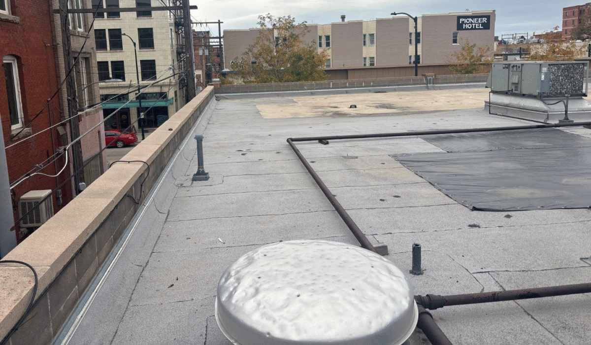 Emergency Roof Repair in Dallas, TX | Pete’s Builders – 24/7 Roofing Services