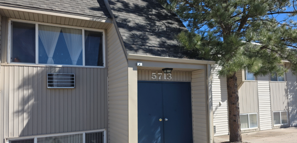 what’s included in a commercial roof maintenance plan?